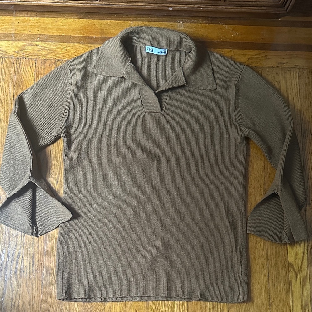 Zara Women's Brown Sweater. Size small.